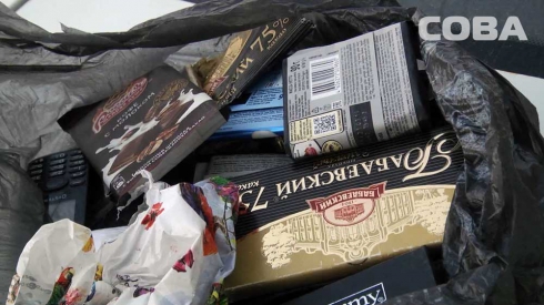 Пьяный екатеринбуржец украл из киоска 15 шоколадок