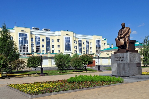 Скверы и парки Екатеринбурга. Сквер Попова