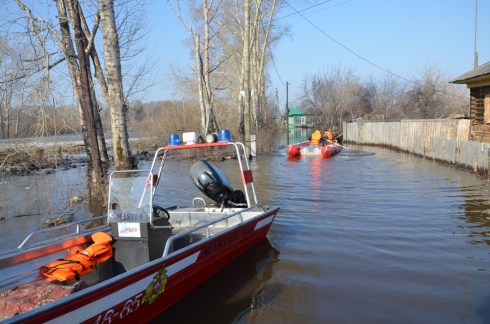 Вода поднялась на 10 сантиметров. В Ирбите эвакуируют жителей домов