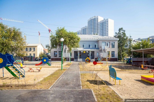 «Такие подарки можно назвать лучшими ко Дню города». В Екатеринбурге открыли дошкольное учреждение