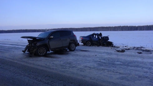 На зауральском участке трассы «Иртыш» в аварии погиб младенец. Получили травмы еще три ребенка