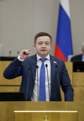 Губернатор Свердловской области принимает поздравления. Евгению Куйвашеву исполнилось 46 лет