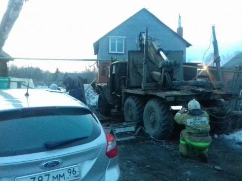Пьяный водитель лесовоза оставил жителей Ревды без газа