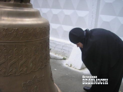 Перед Пасхой под суд пошли уральцы, укравшие колокол с храма