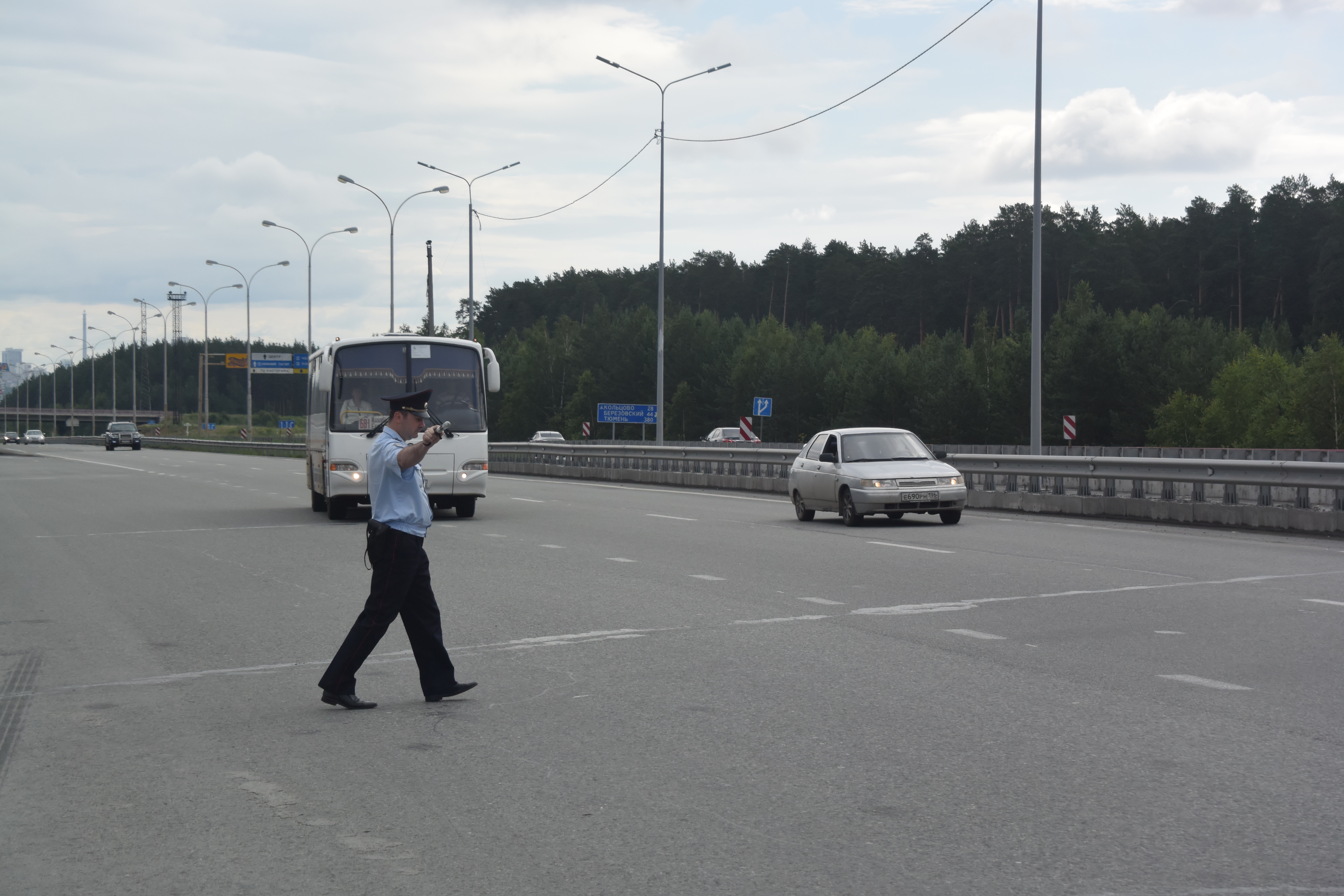 В столице Урала Госавтоинспекция провела рейд проверки пассажирских автобусов