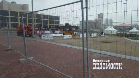 На «Неделе мужества» в Екатеринбурге серьезно пострадала девочка-подросток