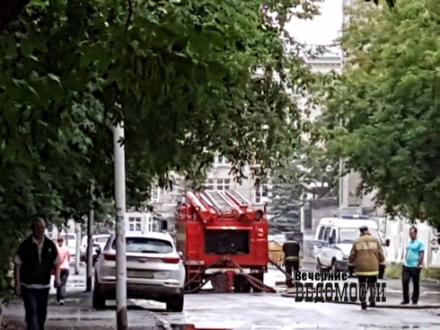 В центре Екатеринбурга сгорело историческое здание