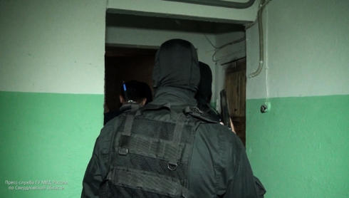 ОБОП и СОБР задержали вымогателей, занимающихся автоподставами на Урале