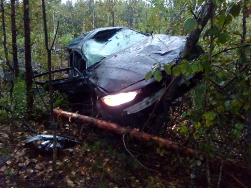 На трассе Екатеринбург — Серов погибли двое человек, трое доставлены в больницу