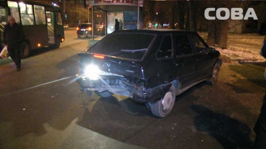 Тройное ДТП с пожаром в Екатеринбурге Тройное ДТП с пожаром в Екатеринбурге