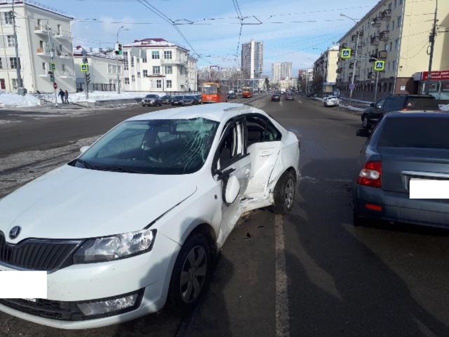 ГИБДД: сводка происшествий на территории Свердловской области с 2 по 4 марта 2018 года