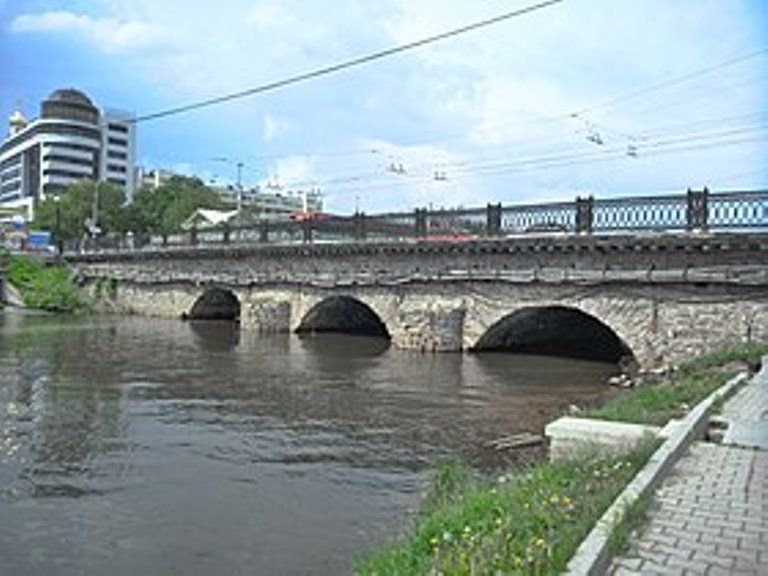 Старейшие мосты Екатеринбурга ожидает доскональная проверка на прочность