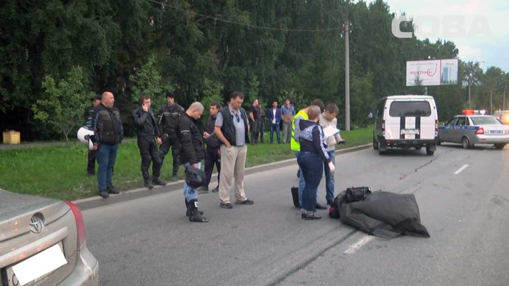 В ДТП на проспекте Космонавтов погиб мотоциклист