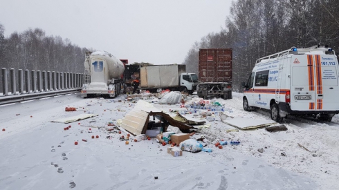 На Тюменском тракте запустили движение после массового ДТП