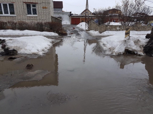 В Свердловской области из-за бездействия властей целый город остался без воды