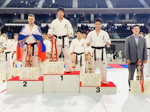 Бойцы из Екатеринбурга завоевали медали  на Чемпионате по киокушинкай в Японии