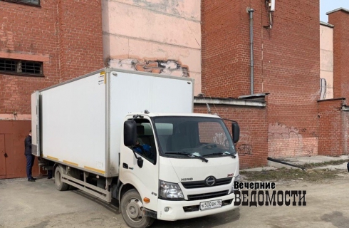 В Екатеринбурге полицейские изъяли целый грузовик с «фунфыриками»
