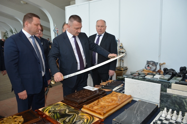 Во Дворце молодежи открылась выставка продукции, изготовленной в колониях Во Дворце молодежи открылась выставка продукции, изготовленной в колониях