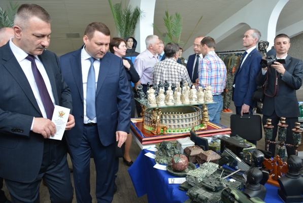 Во Дворце молодежи открылась выставка продукции, изготовленной в колониях Во Дворце молодежи открылась выставка продукции, изготовленной в колониях