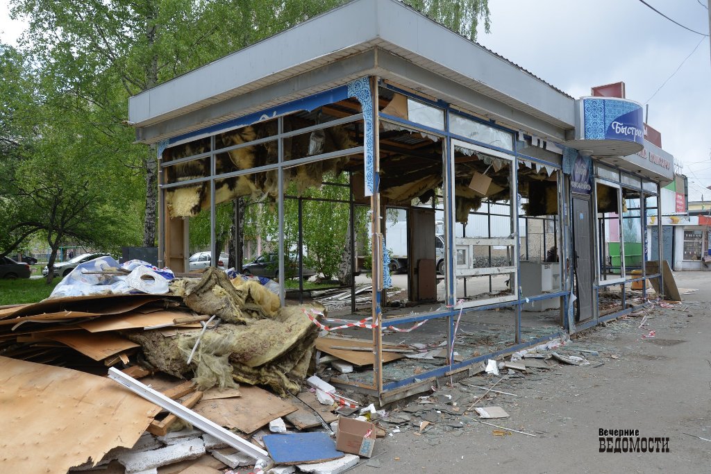 Борьба с киосками в Екатеринбурге превращается в фарс