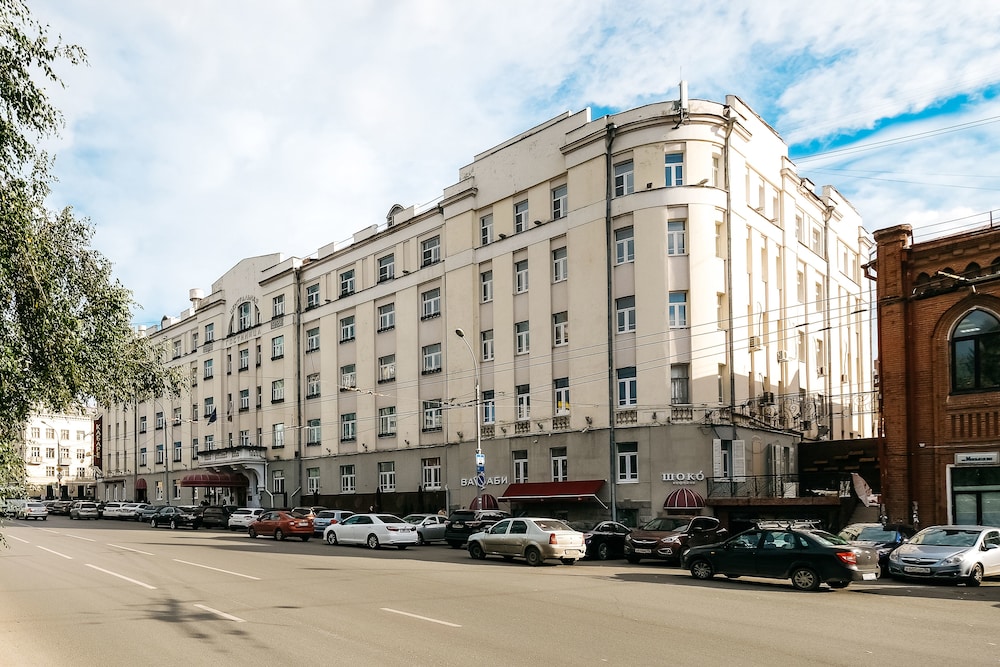 Отель «Екатеринбург-Центральный» ответит в суде за нарушение СанПинов