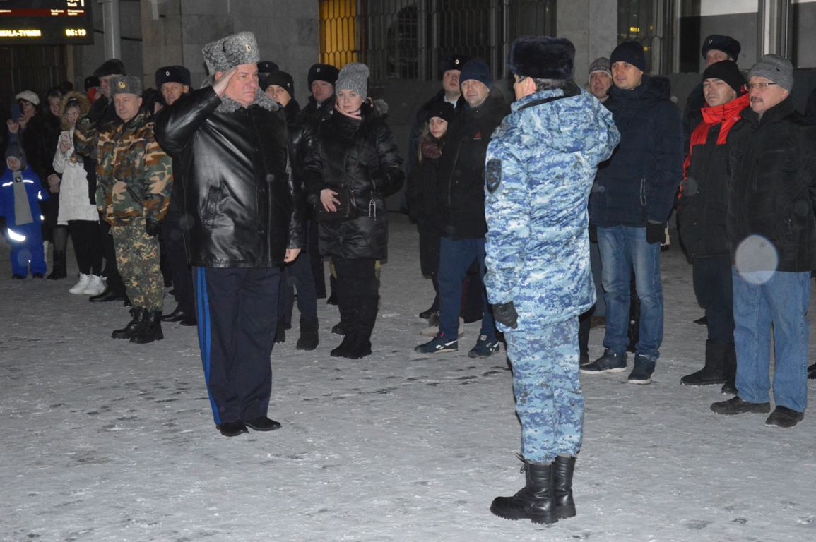 Сводный отряд свердловской полиции вернулся из командировки на Северный Кавказ
