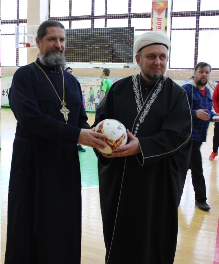 Межконфессиональный турнир по мини-футболу прошел в Полевском