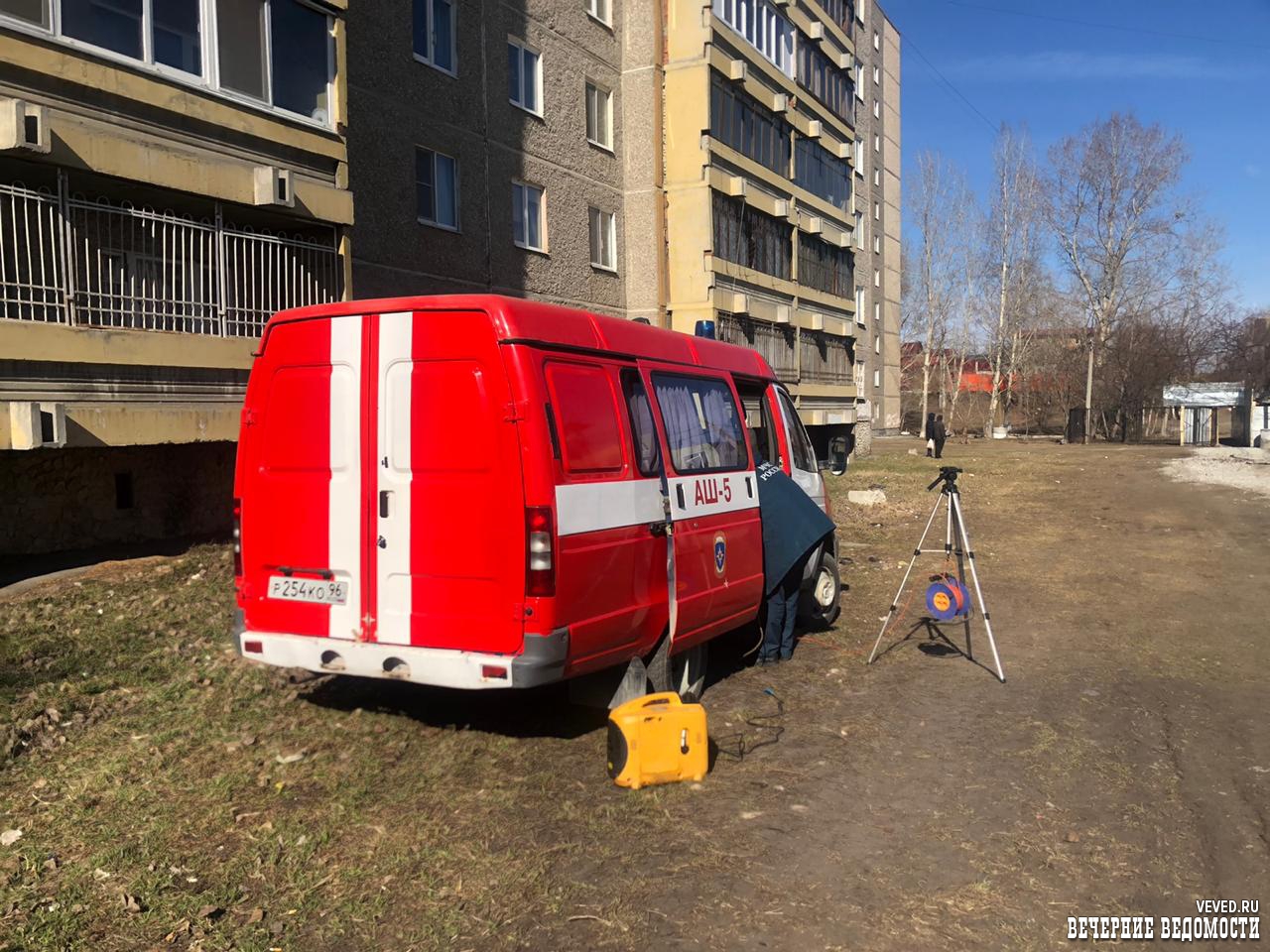 В Екатеринбурге двое рабочих пострадали при обрушении перекрытий строящейся школы