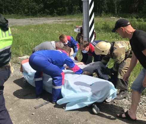 На Московском тракте произошло жесткое ДТП, пострадали два человека